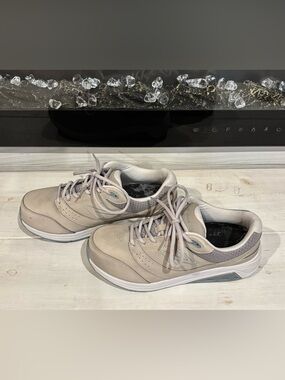 NEW BALANCE 928V3 GRAY LEATHER CASUAL WALKING COMFORT LADIES 9B SHOES